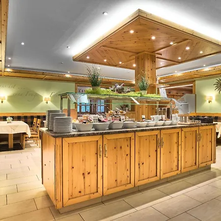 Wellness- Und Wohlfühlhotel Waldeck
