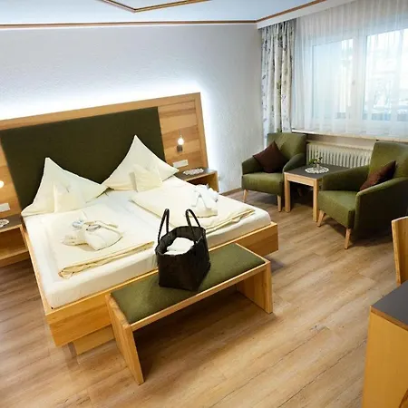 Hotel Wellness- Und Wohlfühlhotel Waldeck 4*
