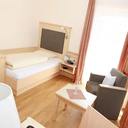 Wellness- Und Wohlfühlhotel Waldeck