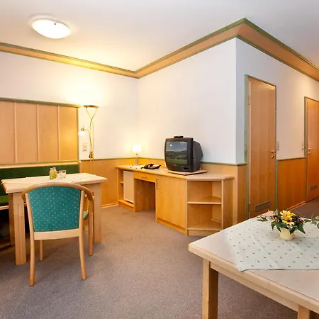 Hotel Wellness- Und Wohlfühlhotel Waldeck 4*