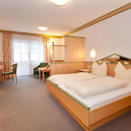 Hotel Wellness- Und Wohlfuehlhotel Waldeck 4*