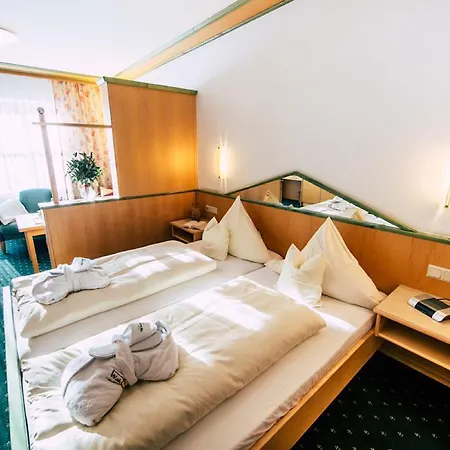 Wellness- Und Wohlfühlhotel Waldeck Hotel 4*