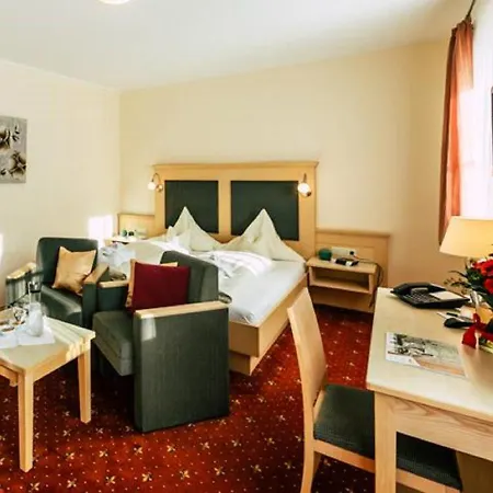 Hotel Wellness- Und Wohlfuehlhotel Waldeck